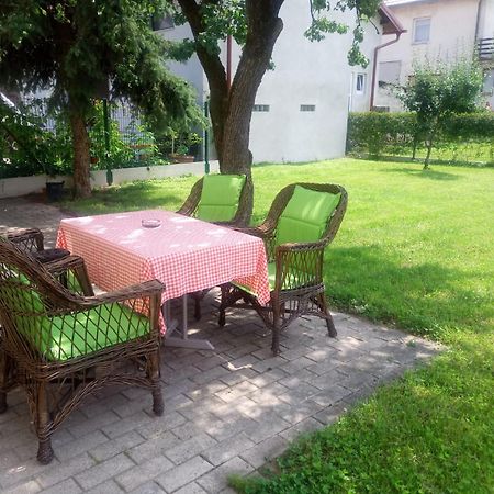 Lovely Flat, City Center With Free Parking Varazdin Exterior photo